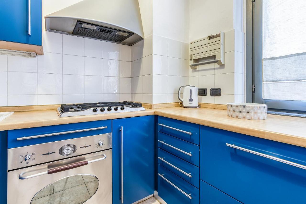 Apartment Beplace In Dateo Mailand